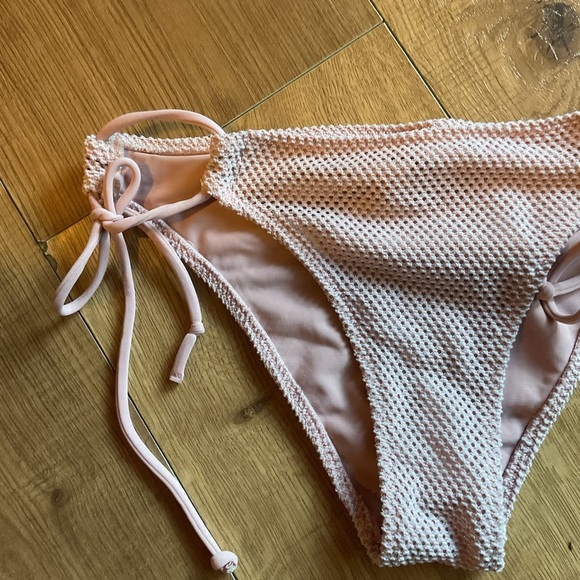 🩵 Victoria Secret Pink high-waisted bikini bottoms with tie-up sides Size Small - Picture 2 of 4